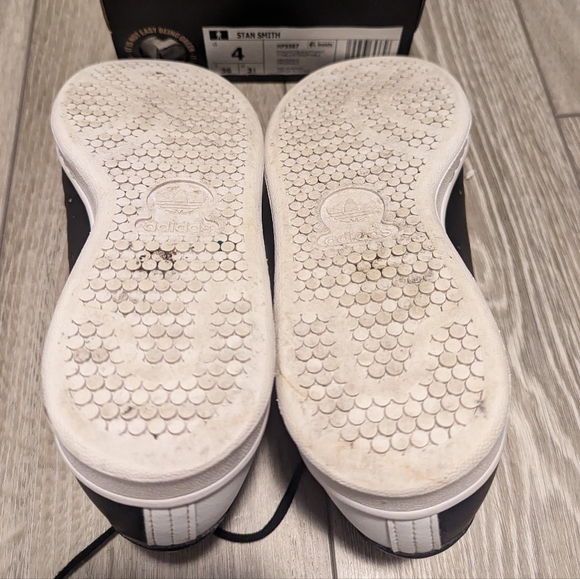 Adidas Cruella DeVil shoes - Picture 9 of 14